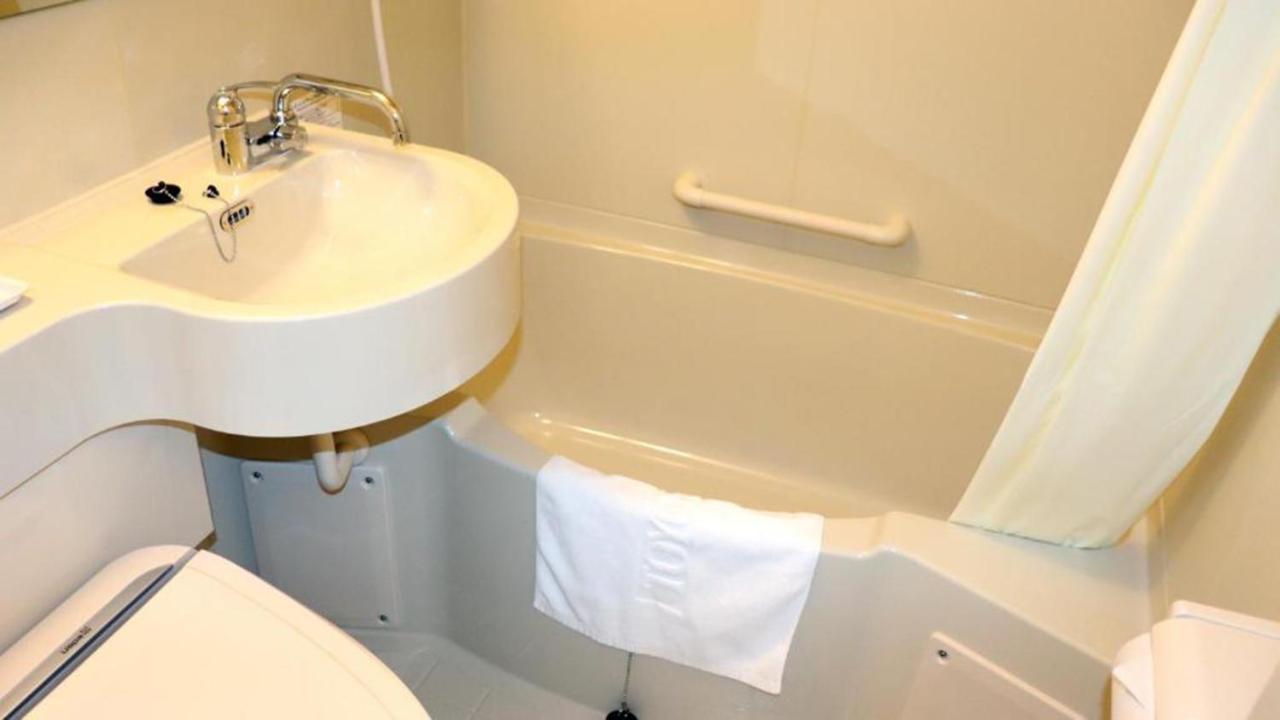 Toyoko Inn Shizuoka Eki Kita Guchi Buitenkant foto